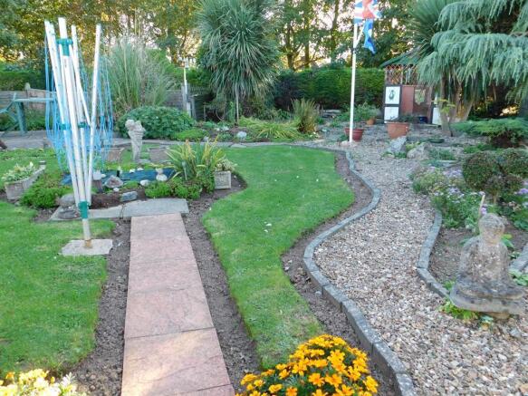 garden 3