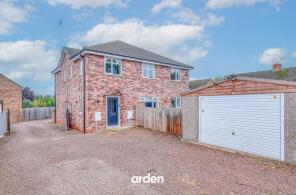 9b, The Grove, Studley B80 7QL