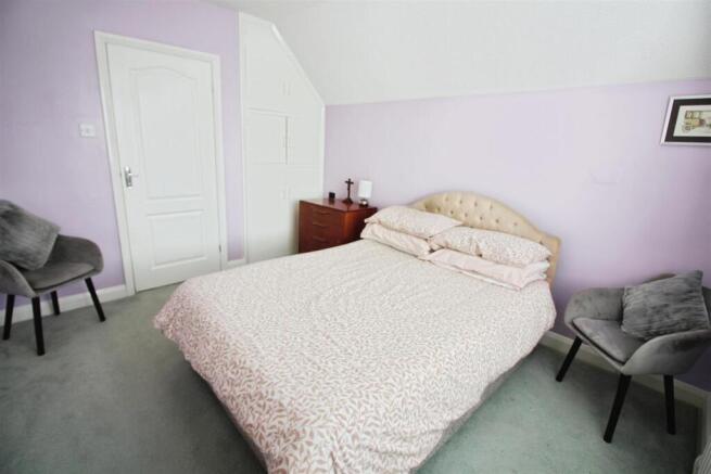 3 bed Detached Bungalow for sale Image 11