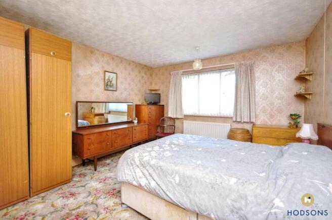 4 bed Detached for sale Image 11