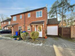 56, Marlborough View, Farnborough GU14 9YA