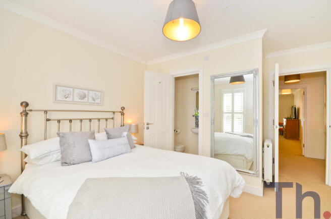 Bedroom 2 with En-suite.JPG