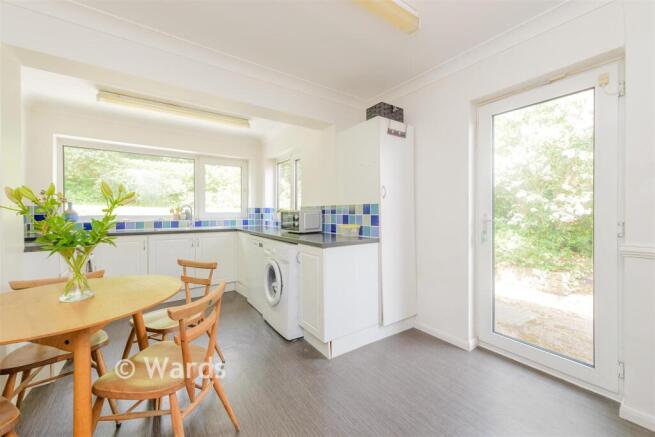 3-bed house on Northumberland Road, Istead Rise, Gravesend, Kent, £450,000