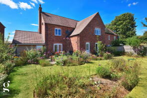 8, Winding Pool Close, Dymock GL18 2BJ