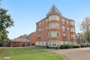 18, Egdon Close, Haydon End, Swindon SN25 1US