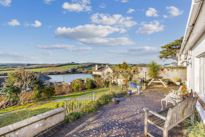 05 - 2 Lower Warren Rd Kingsbridge