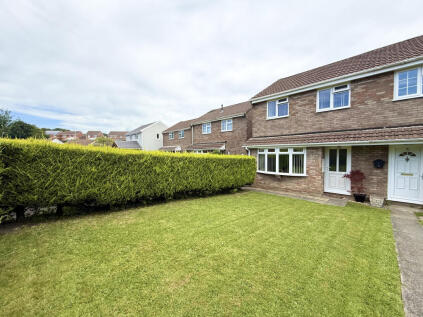 Meadow Close, Hirwaun, Aberdare