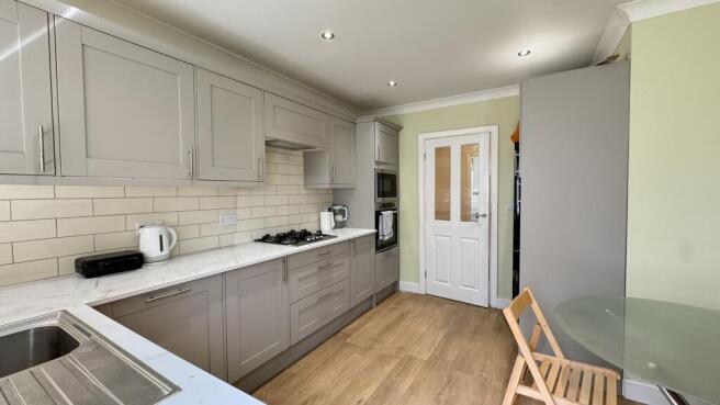 2 bed Detached Bungalow for sale Image 8