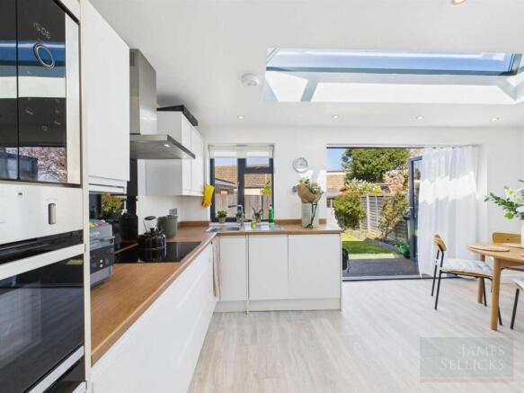 Open plan living kitchen
