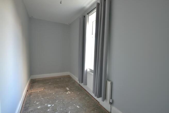 2 bed Terraced for sale Image 6