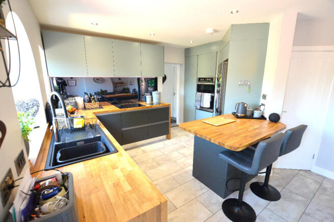 Re-Fitted Kitchen