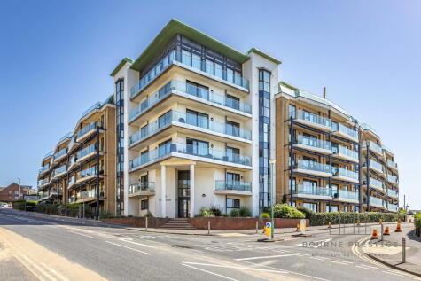 Marina Close, Bournemouth, BH5