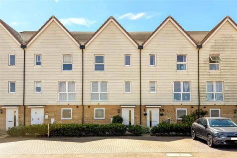 Beaton Avenue, Littlehampton, West Sussex