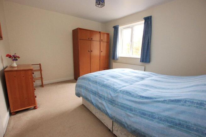 2 bed Terraced for sale Image 5
