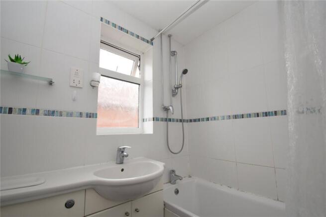 2 bed Semi-Detached for sale Image 7