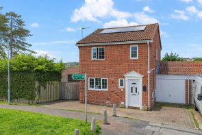 46, Sandwich Drive, St. Leonards-on-sea TN38 0XJ