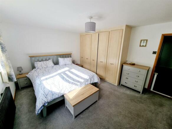 Bed 1.1.jpg