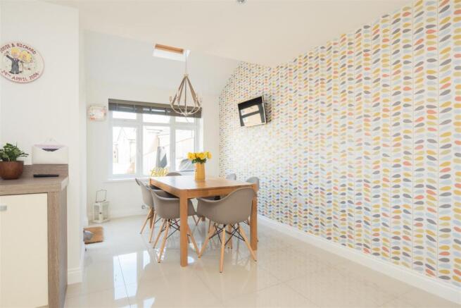 Kitchen Diner