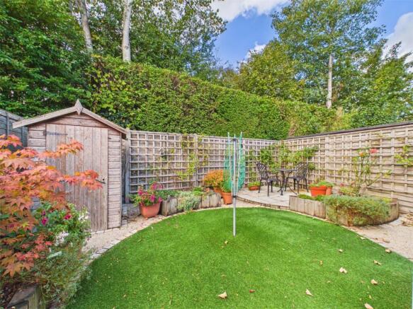 94, Russell Drive, Christchurch, Dorset, BH23 photo 2