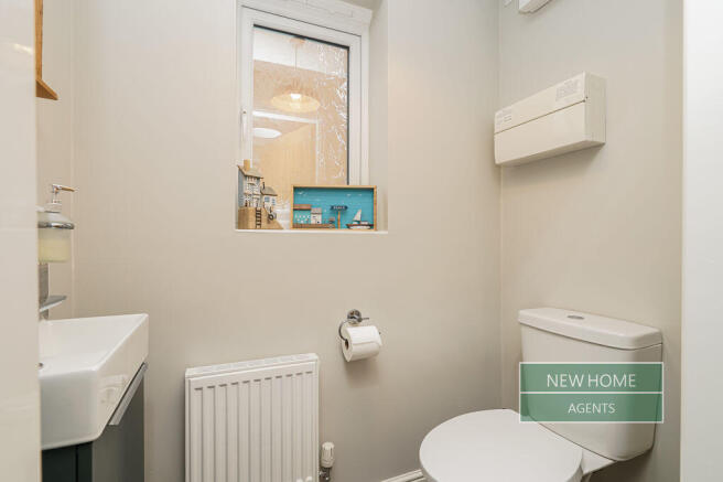 3 bed Semi-Detached for sale Image 11