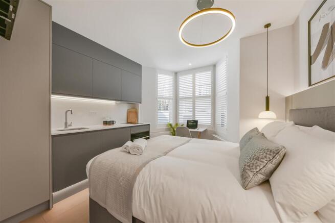 One Stay - Studio 2 -Bedroom - Image 1.JPG