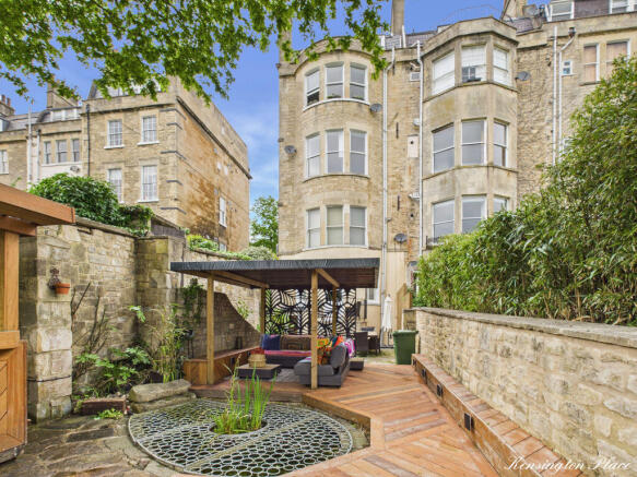 Garden to property