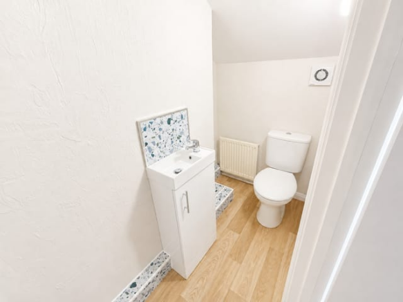 3 bed Terraced for sale Image 8