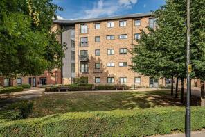 21, Hawkins Court, Princes Street, Huntingdon PE29 3PS