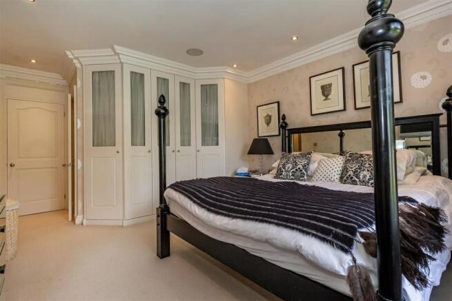 38 Theydon Bower (15).jpg
