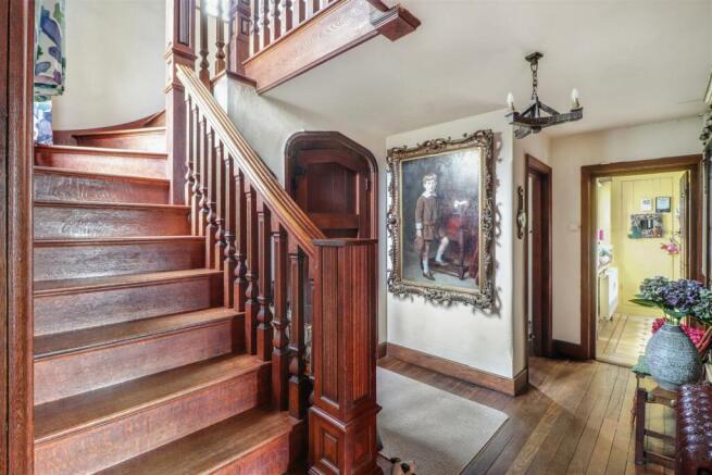 Entrance Hall.jpg