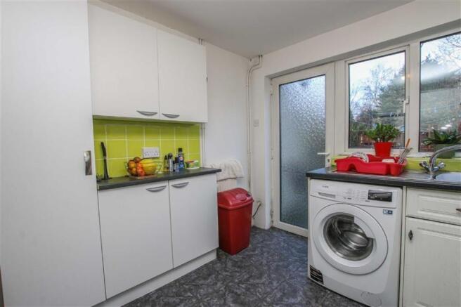 Kitchen Pic 2