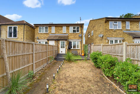 Reedsfield Road, Ashford