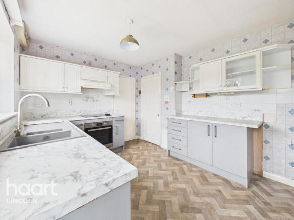 Ermine Drive, Navenby photo 4