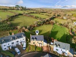 14, Furze Croft, Penzance TR20 8BB