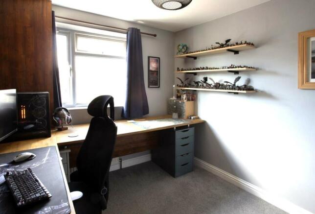 Photo 10