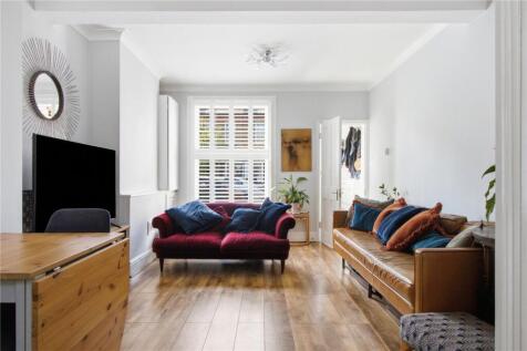 Moselle Avenue, London, N22