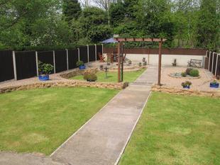 Photo 6