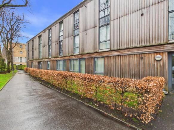 CAM05526G0-PR0098...