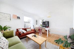 Basement Flat, 156, Ferndale Road, London SW4 7SA