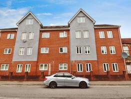12, Clifton House, Broadway, Adamsdown, Cardiff CF24 1AA