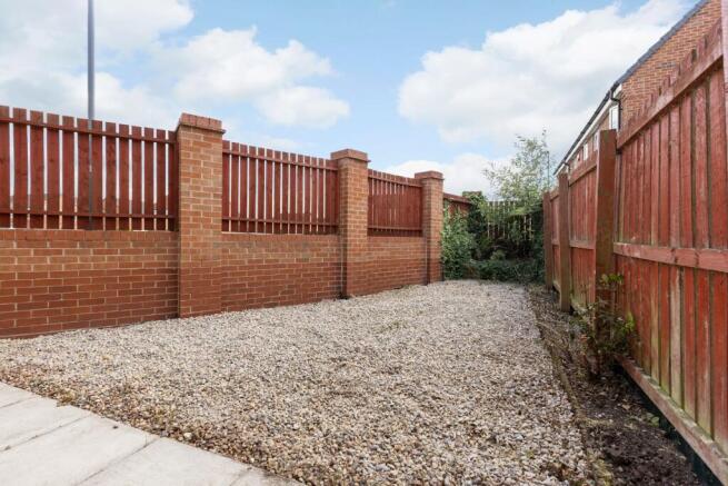 2 bed End of Terrace for sale Image 9