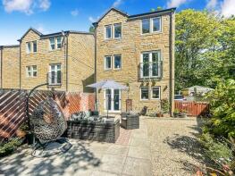8, Spa Bottom, Fenay Bridge, Huddersfield HD8 0BB