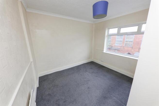 3 bed Semi-Detached for sale Image 12