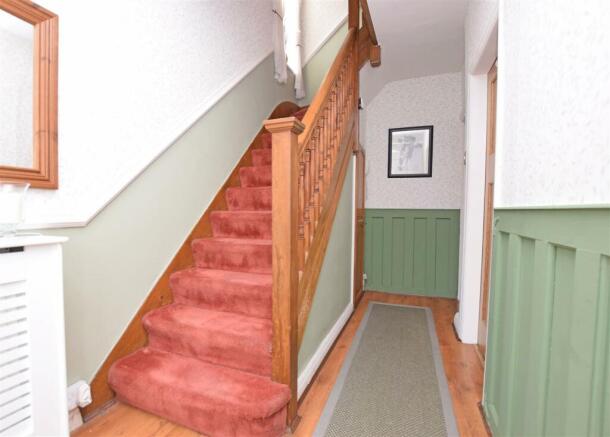 Hallway.JPG