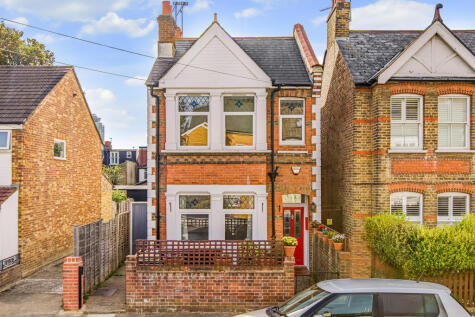 Carlyle Road, Ealing, London, W5