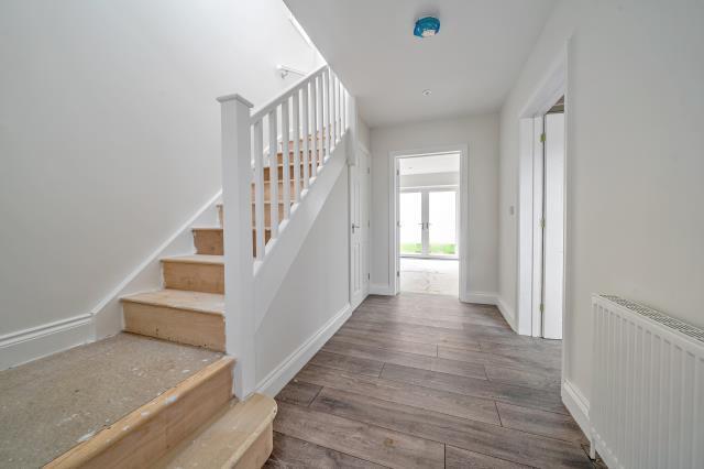 Eliot Close, Thatcham photo 4