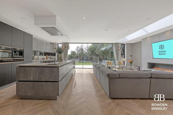 Kitchen/Lounge