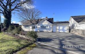 36, Dorset Avenue, Ferndown BH22 8HW