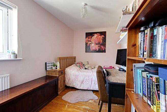 Photo 7