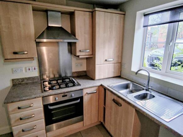 73 Dennetts Close